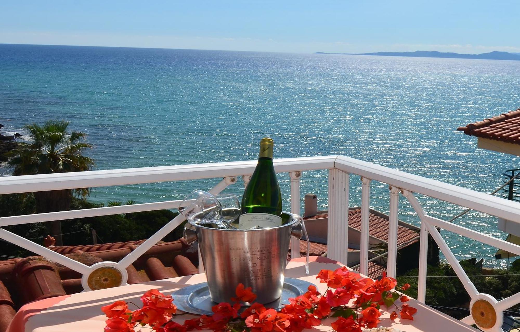 Brati II Beach Hotel Arkoúdi Eksteriør bilde