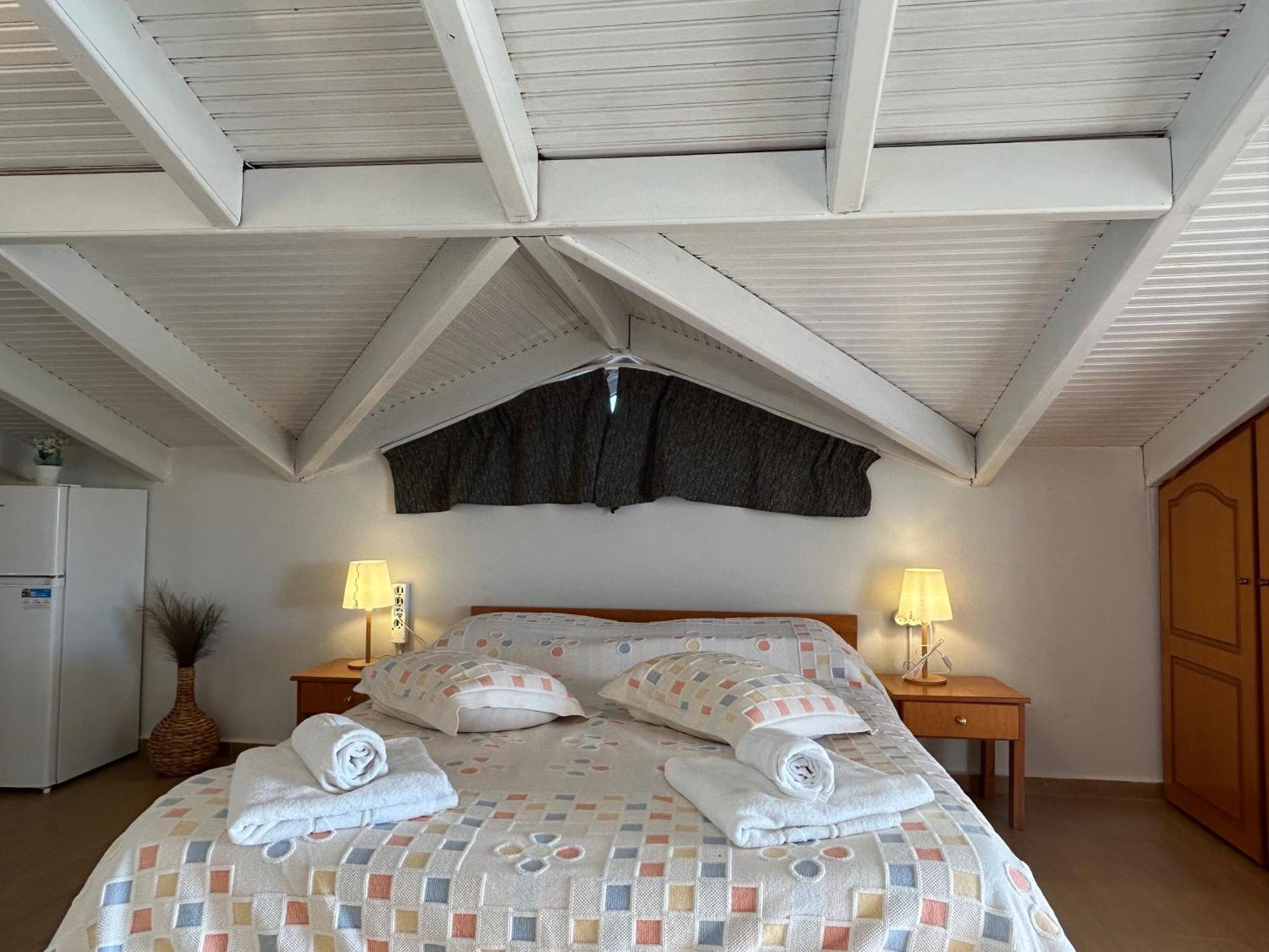 Brati II Beach Hotel Arkoúdi Eksteriør bilde