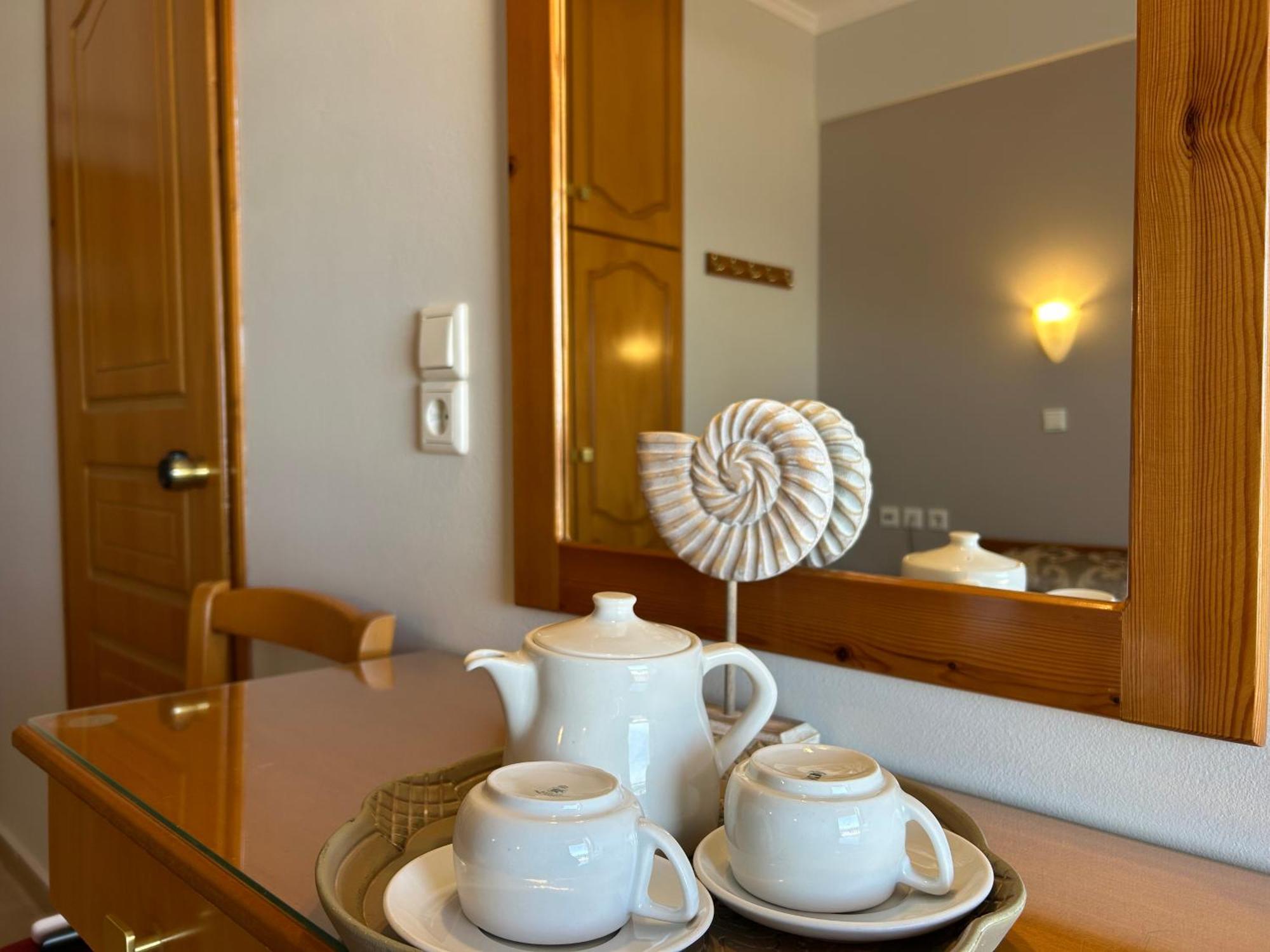Brati II Beach Hotel Arkoúdi Eksteriør bilde